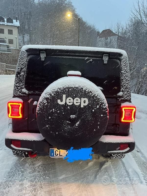 Usata Jeep Wrangler Rubicon 272 CV (200 kW) 2022 Nero SUV