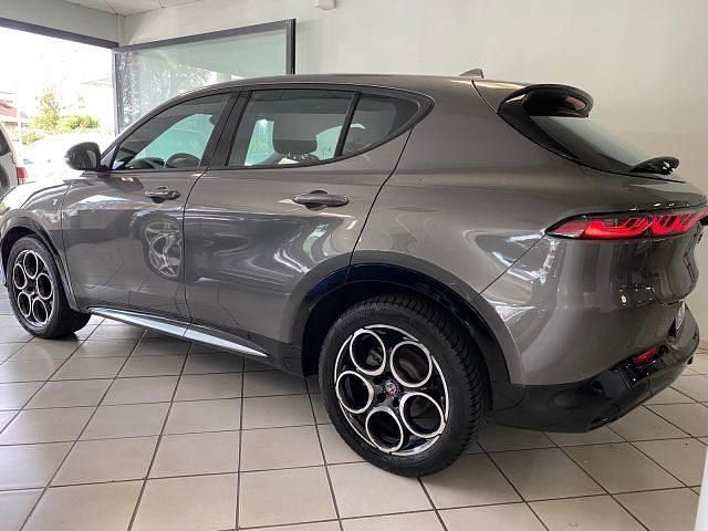 Usata Alfa Romeo Tonale Ti 160 CV (117 kW) 2023 Grigio scuro SUV
