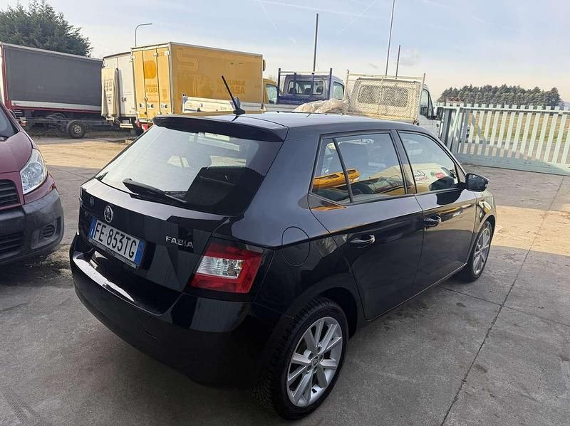 Usata Skoda Fabia 75 CV (55 kW) 2016 Nero Furgone