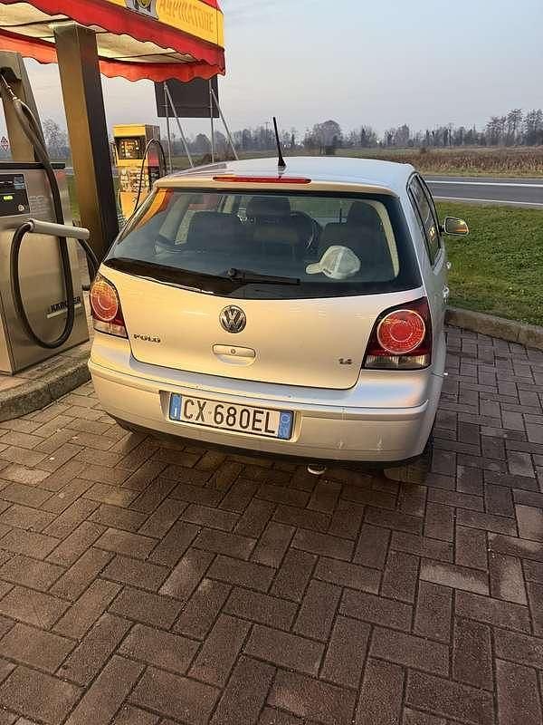 Usata VW Polo Comfortline 75 CV (55 kW) 2005 Utilitaria