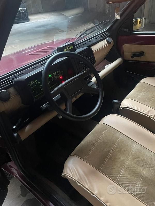 Usata Fiat Panda 4x4 50 CV (36 kW) 1989 Rosso Utilitaria