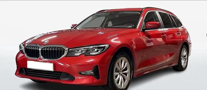 Usata BMW 318 Advantage 149 CV (109 kW) 2020 Rosso Station wagon