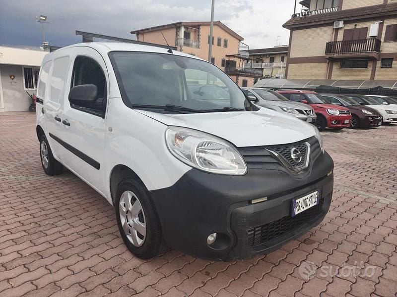 Usata Nissan NV250 116 CV (85 kW) 2021 Bianco(met.) Furgone