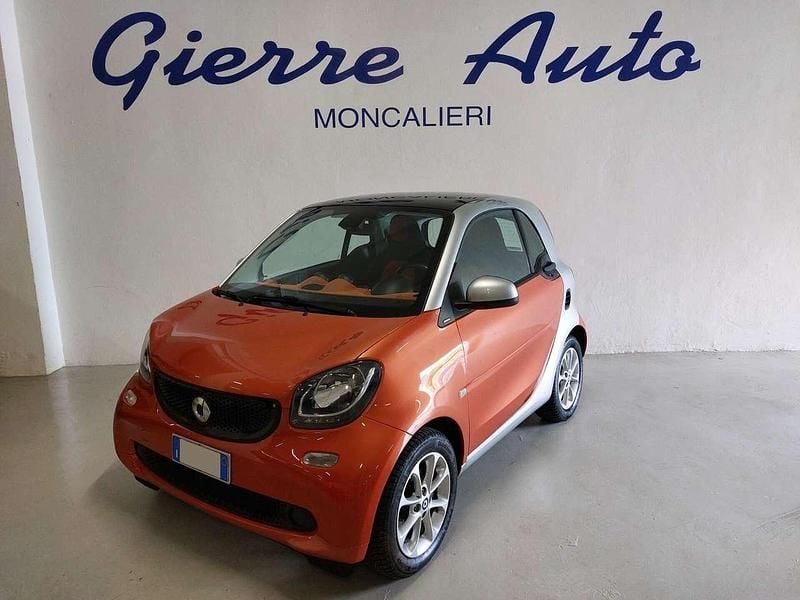 Arancione Usata 2015 Smart ForTwo Coupé Passion Utilitaria | 9800 € (Buon prezzo) - Immagine 1/4