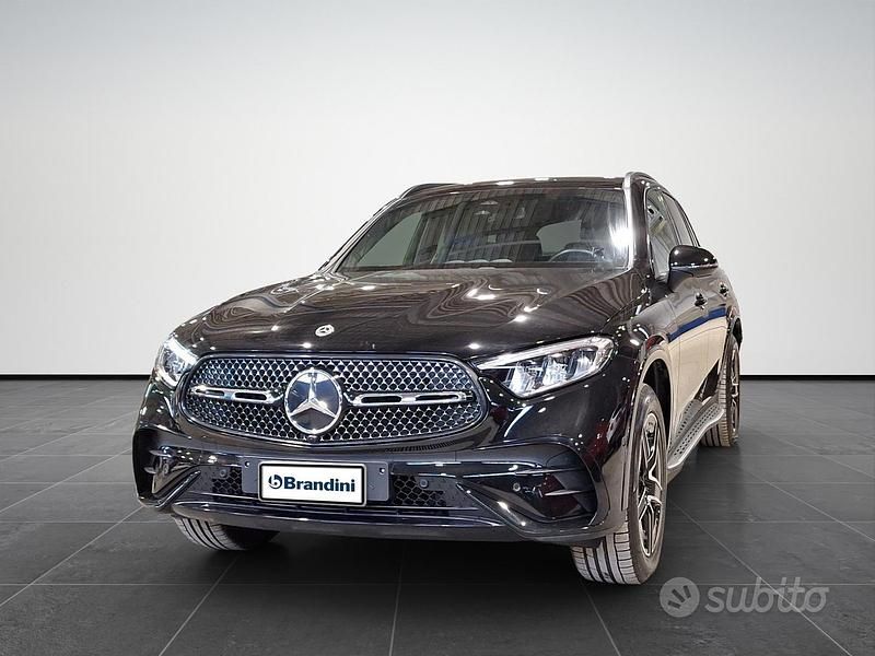 Nero Usata 2024 Mercedes GLC300e Advanced SUV | 61.825 € (Ottimo prezzo) - Immagine 1/4