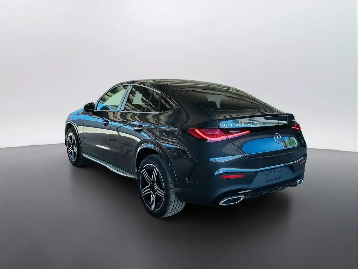 Nuova Mercedes GLC300e 197 CV (144 kW) 2026 Grigio SUV