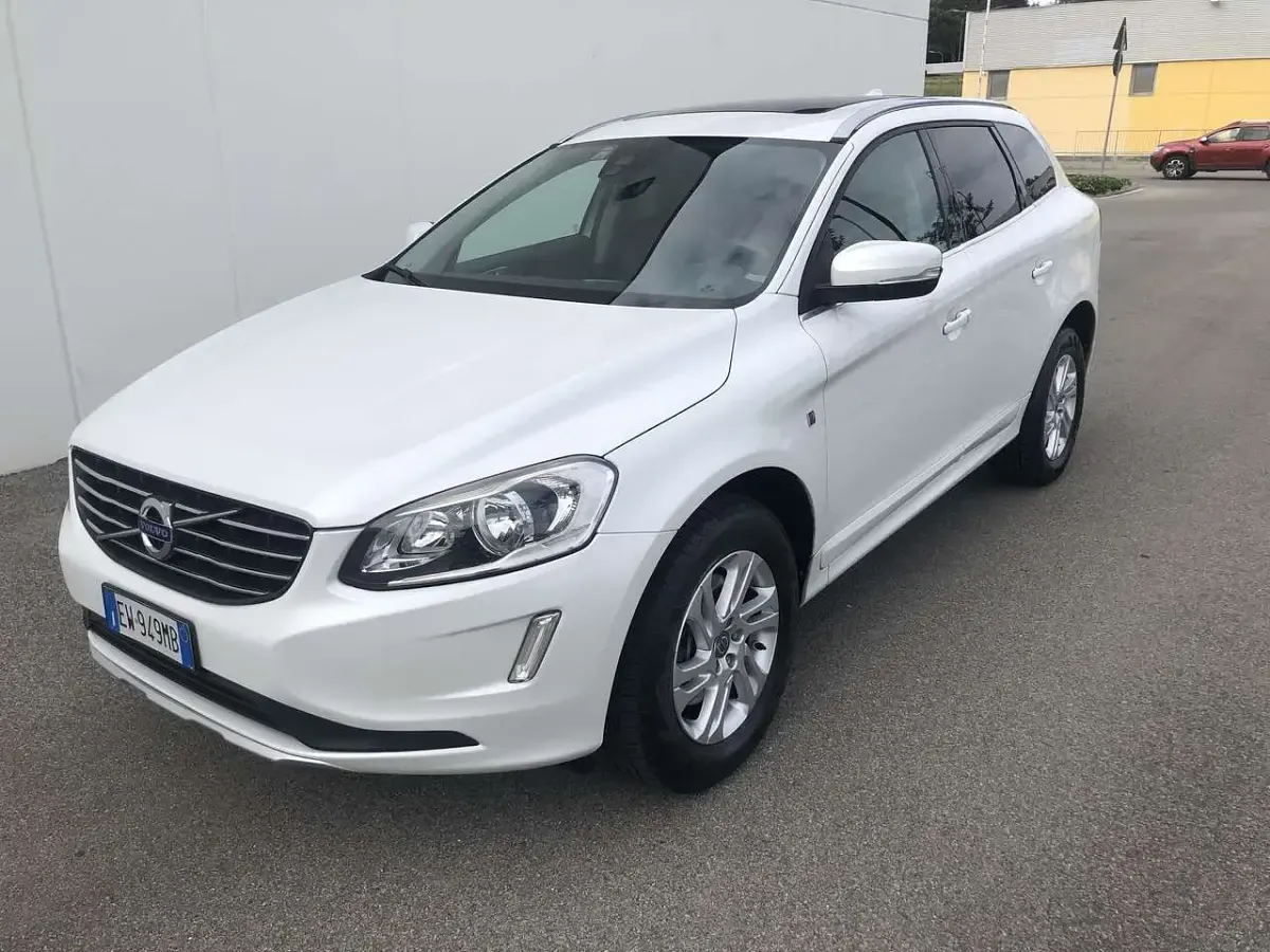 Occasion Volvo XC60 Ocean Race 181 ch (133 kW) 2014 Other SUV