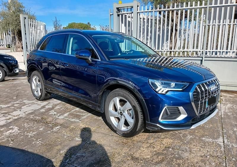 Usata Audi Q3 Advanced 149 CV (109 kW) 2024 Blu SUV