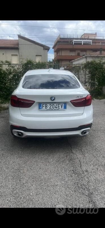 Usata 2015 BMW X6 SUV | 25.500 € (Buon prezzo) - Immagine 1/4