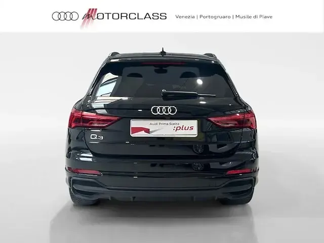 Usata Audi Q3 S-Line 150 CV (110 kW) 2025 Nero mythos metallizzato SUV