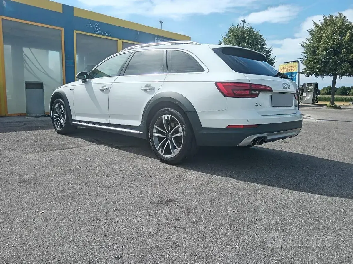 Usata Audi A4 Allroad Business 218 CV (160 kW) 2016 Bianco Station wagon