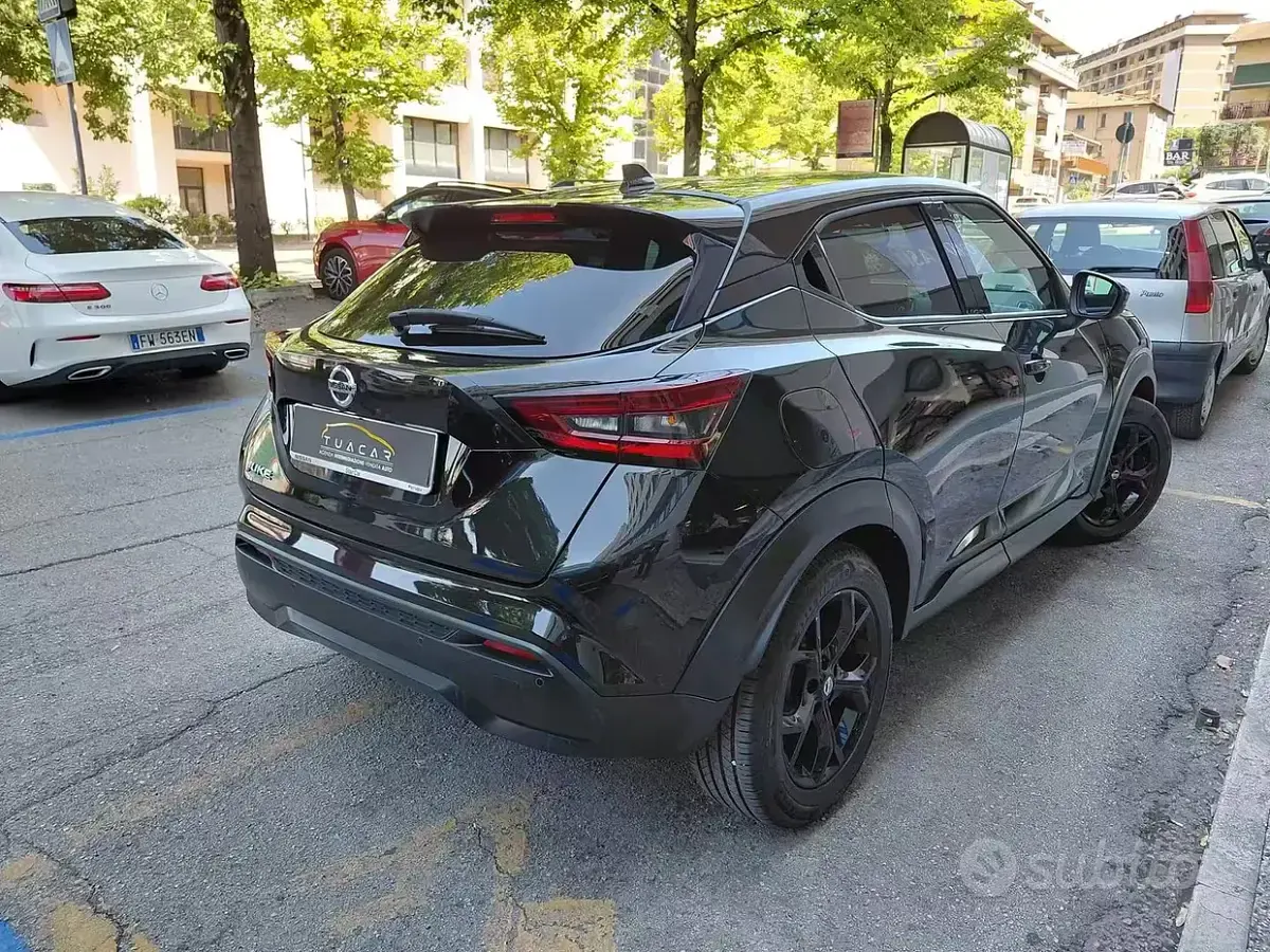 Usata Nissan Juke N-Connecta 117 CV (86 kW) 2020 Nero SUV