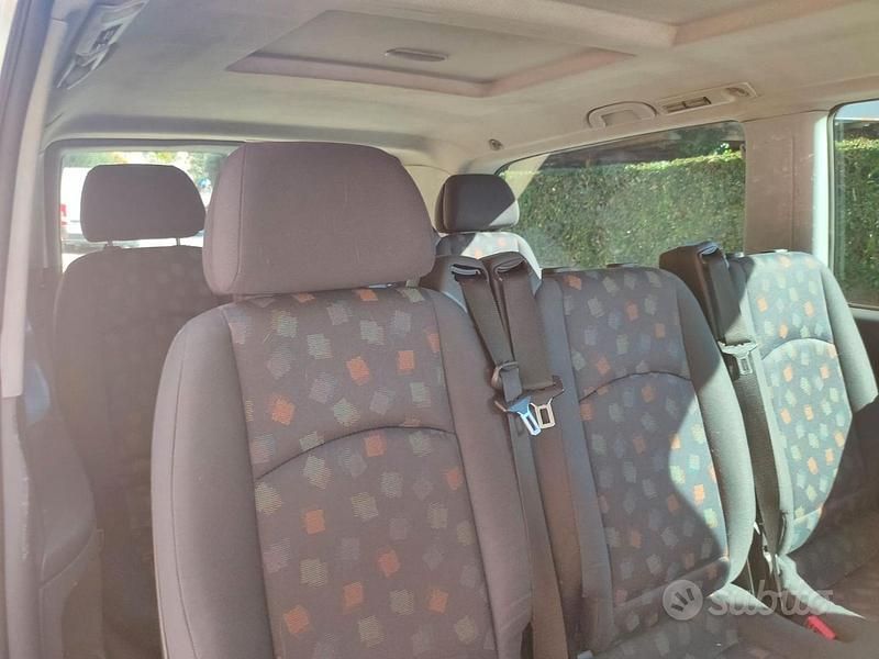 Begagnad Mercedes Vito 2005 Grå Van