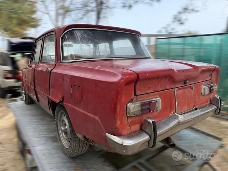 Usata Alfa Romeo Giulia 1300 1960 Rosso Berlina