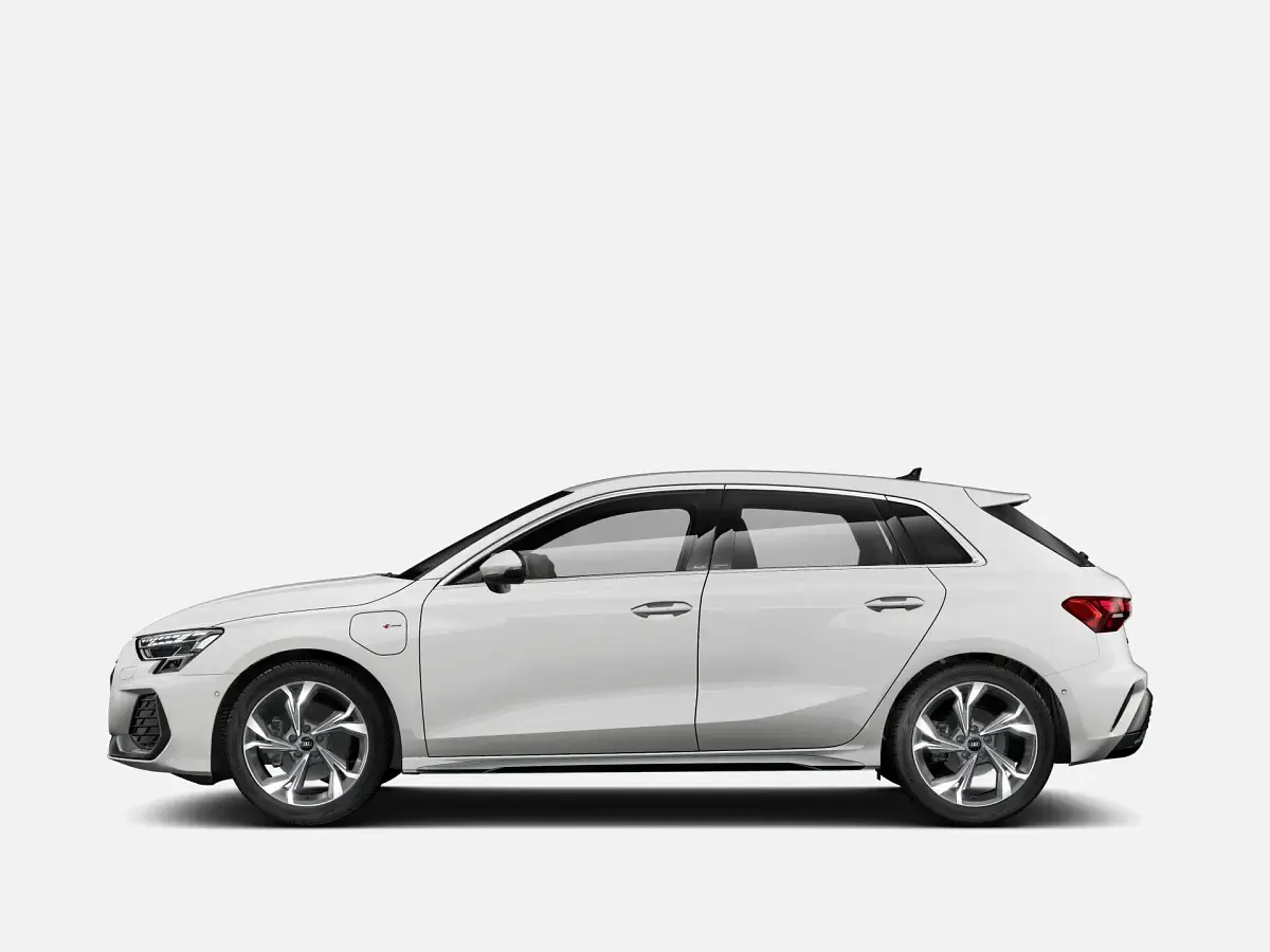 Nuova Audi A3 Sportback e-tron S-Line 204 CV (150 kW) 2026 Bianco arkona Utilitaria