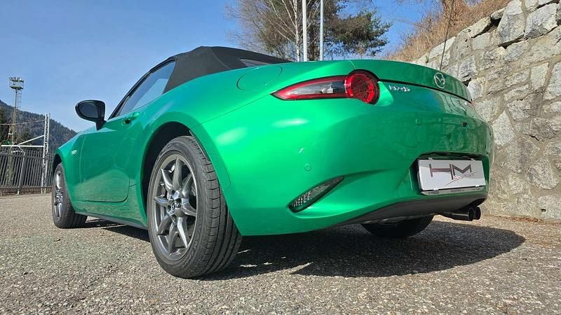 Usata Mazda MX5 Exclusive-Line 132 CV (97 kW) 2024 Nero Cabrio