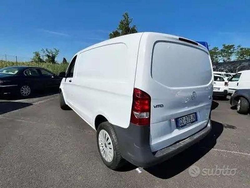 Usata Mercedes Vito 190 CV (139 kW) 2021 Bianco Furgone