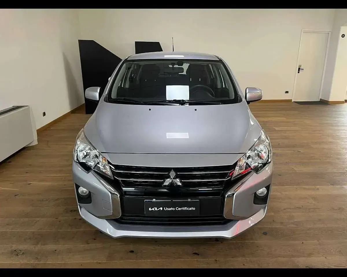 Usata Mitsubishi Space Star Invite 71 CV (52 kW) 2024 Grigio Utilitaria