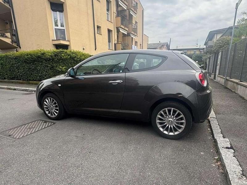 Usata Alfa Romeo MiTo Progression 69 CV (50 kW) 2015 Bronzo Utilitaria