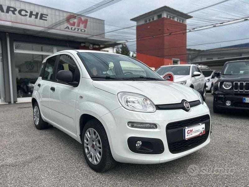 Usata Fiat Panda Easy 95 CV (69 kW) 2018 Bianco Utilitaria