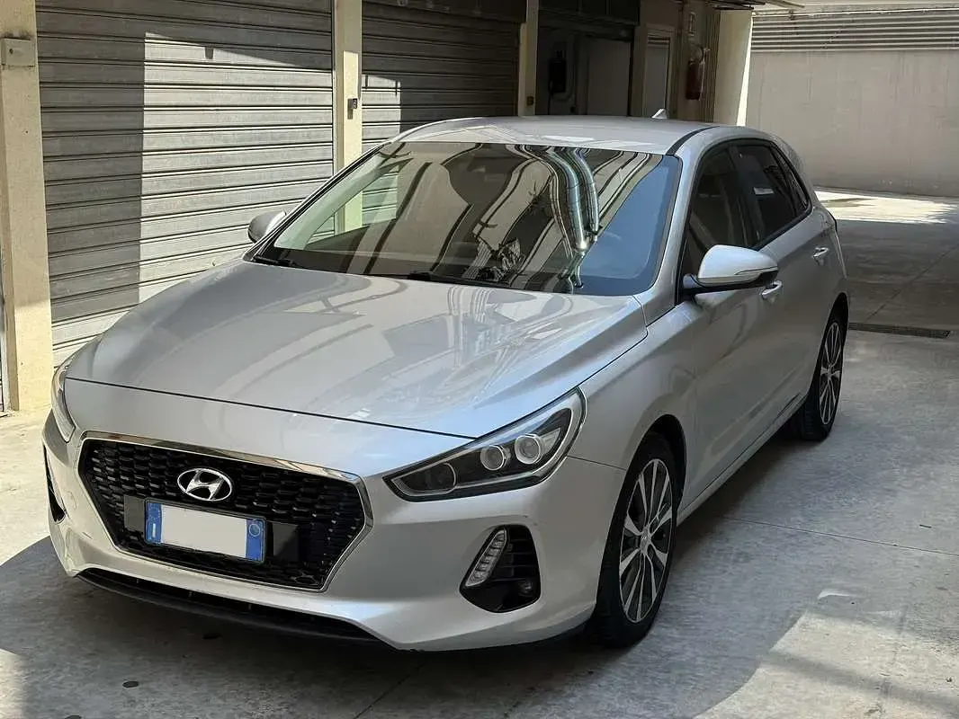 Usata Hyundai i30 Comfort 110 CV (80 kW) 2017 Berlina