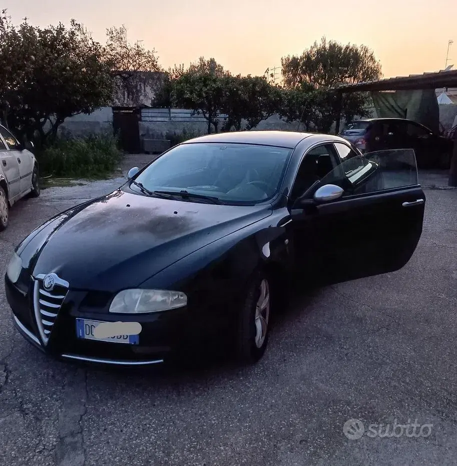 Usata Alfa Romeo GT 150 CV (110 kW) 2007 Nero Coupé