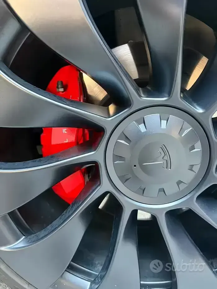 Usata Tesla Model Y Performance 185 kW (252 CV) 2023 SUV