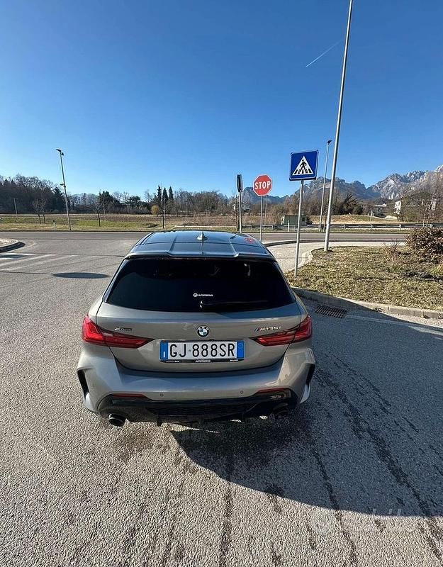 Usata BMW M135 Comfort Edition 306 CV (225 kW) 2022 Grigio Utilitaria