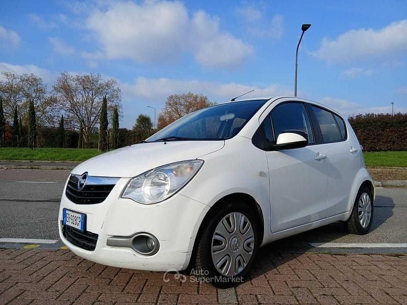 Usata Opel Agila 94 CV (69 kW) 2013 Bianco Utilitaria
