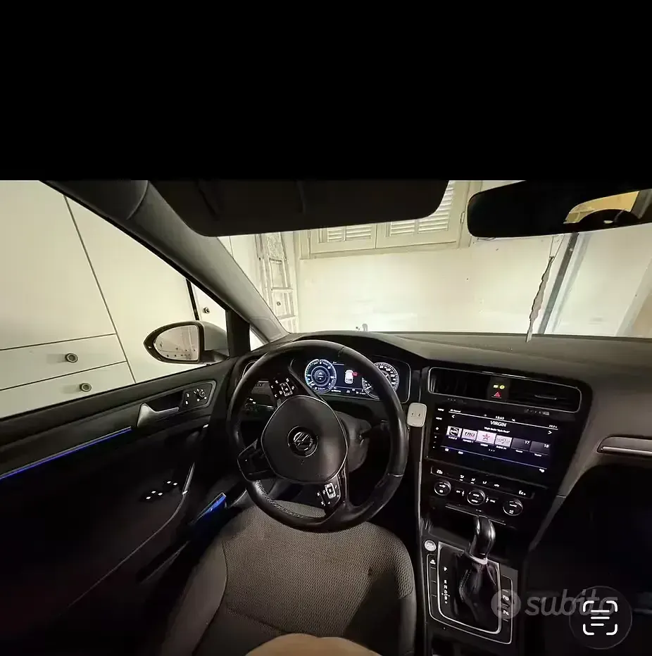 Usata VW e-Golf 100 kW (136 CV) 2018 Bianco Utilitaria