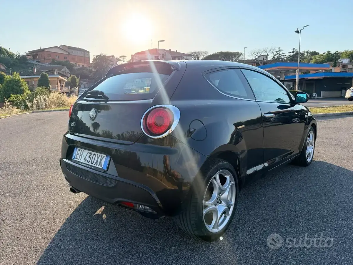 Usata Alfa Romeo MiTo 135 CV (99 kW) 2011 Nero Utilitaria