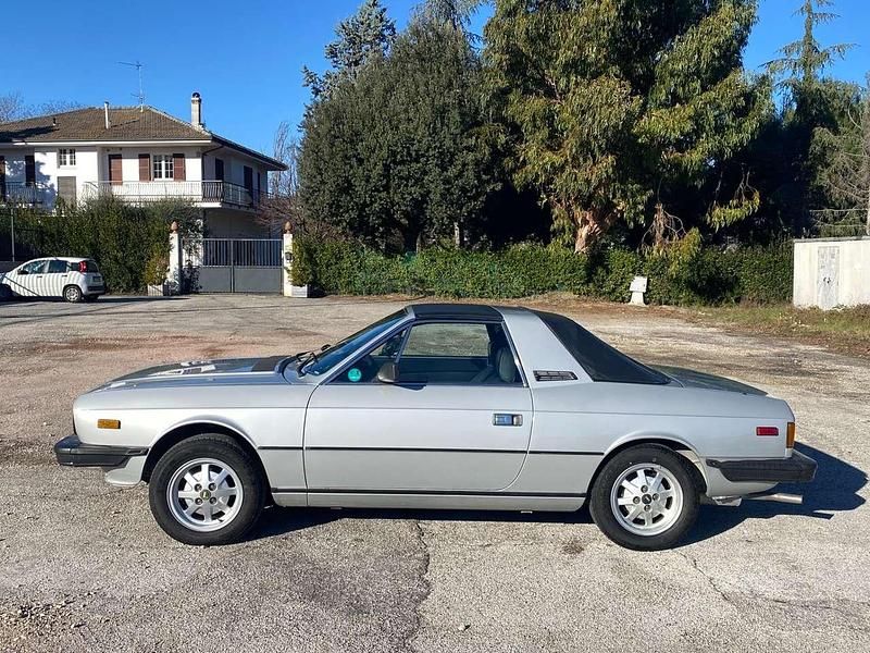 Usata Lancia Beta 135 CV (99 kW) 1981 Grigio Cabrio