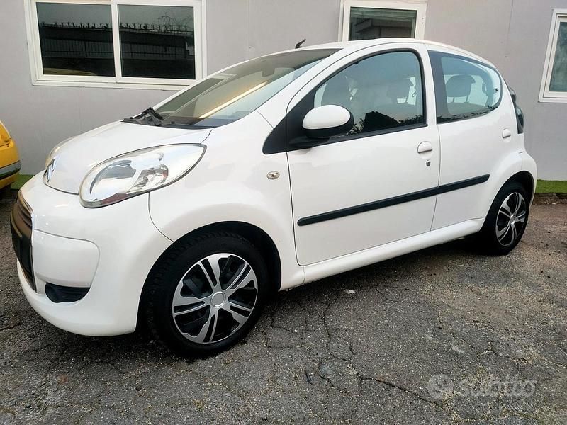 Usata Citroën C1 68 CV (50 kW) 2010 Bianco Utilitaria