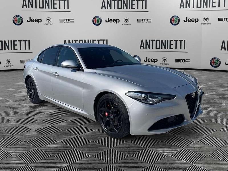 Usata Alfa Romeo Giulia Executive 190 CV (139 kW) 2021 Argento Berlina