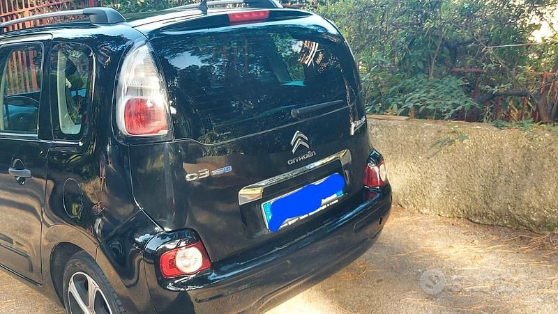 Usata Citroën C3 Picasso 100 CV (73 kW) 2016 Nero Monovolume
