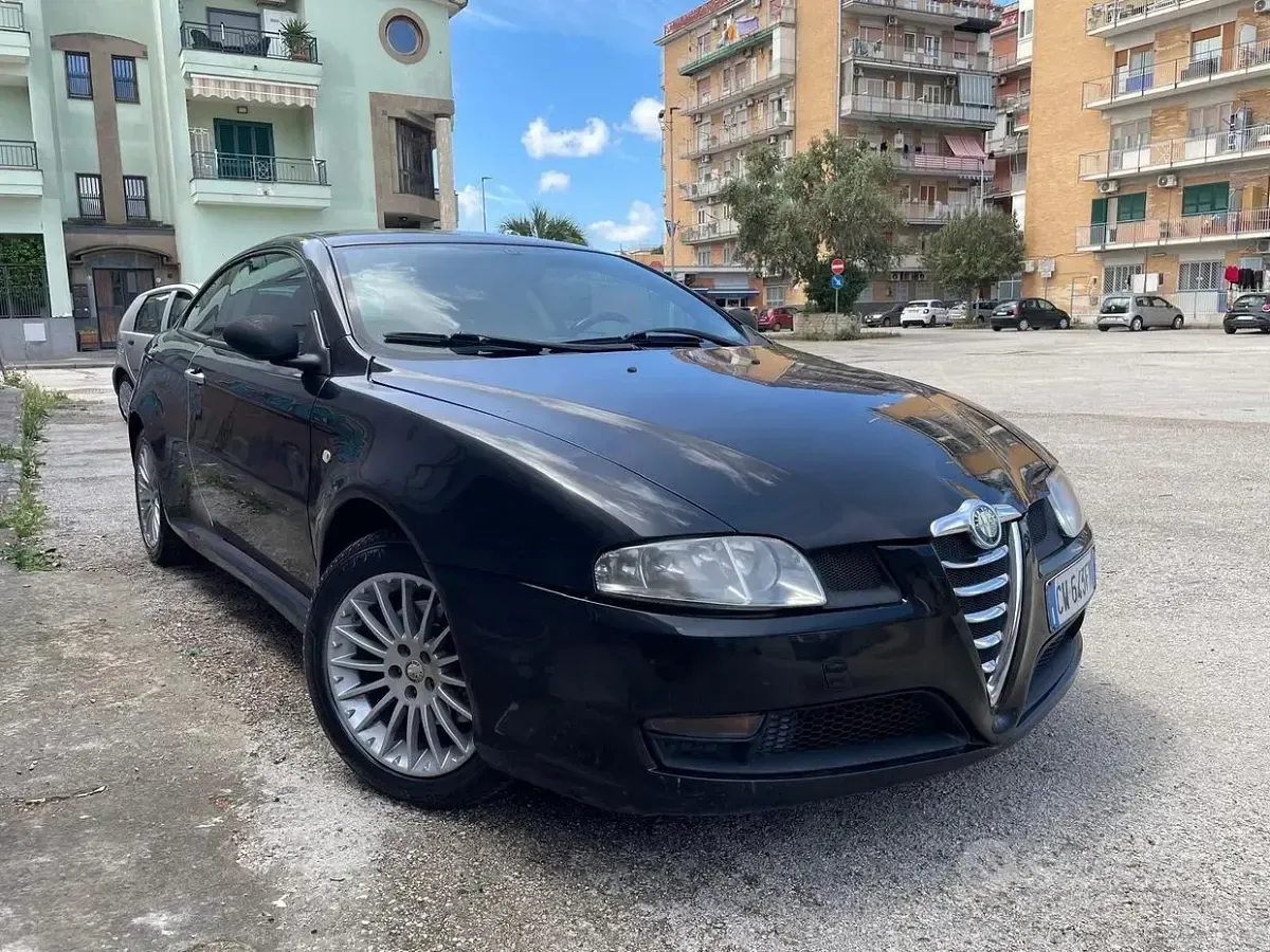 Usata Alfa Romeo GT 150 CV (110 kW) 2006 Nero Coupé