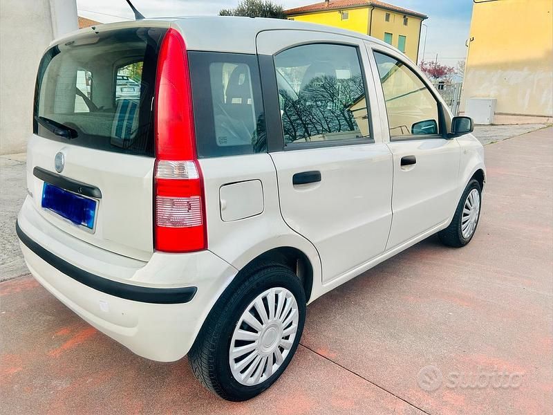 Usata Fiat Panda 2007 Bianco Utilitaria