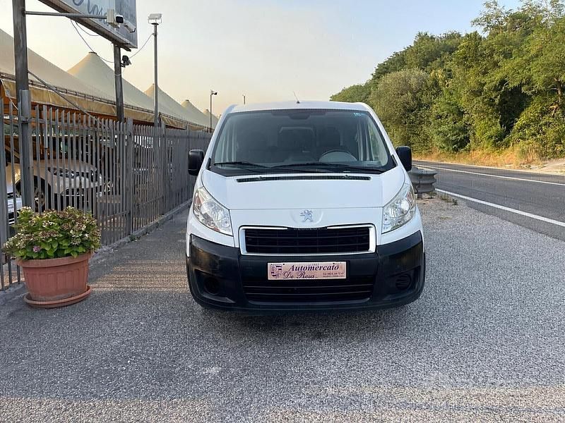 Usata Peugeot Expert 130 CV (95 kW) 2013 Bianco Furgone