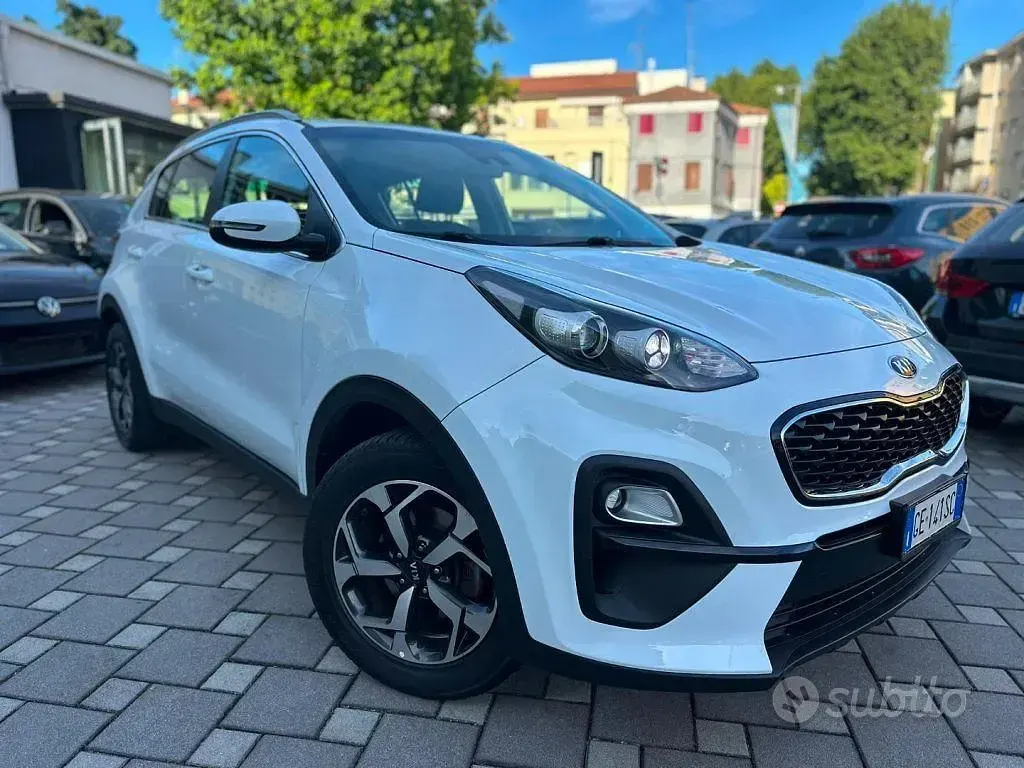 Usata Kia Sportage 136 CV (100 kW) 2021 Bianco SUV