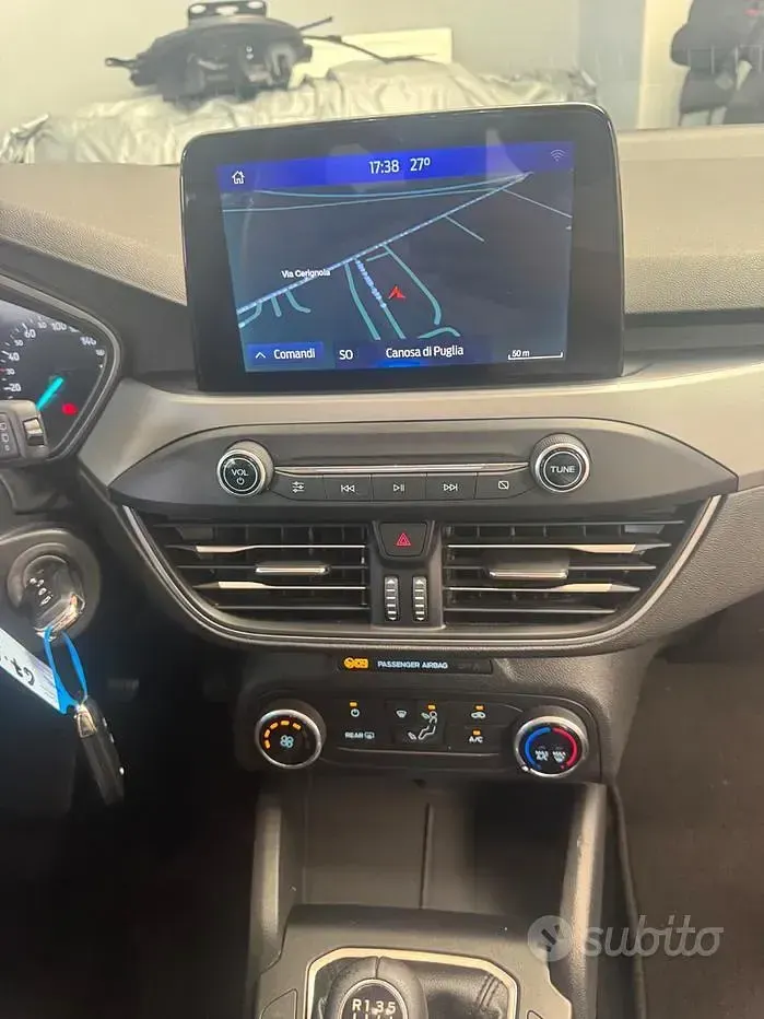 Usata Ford Focus Business Edition 120 CV (88 kW) 2022 Bianco Berlina