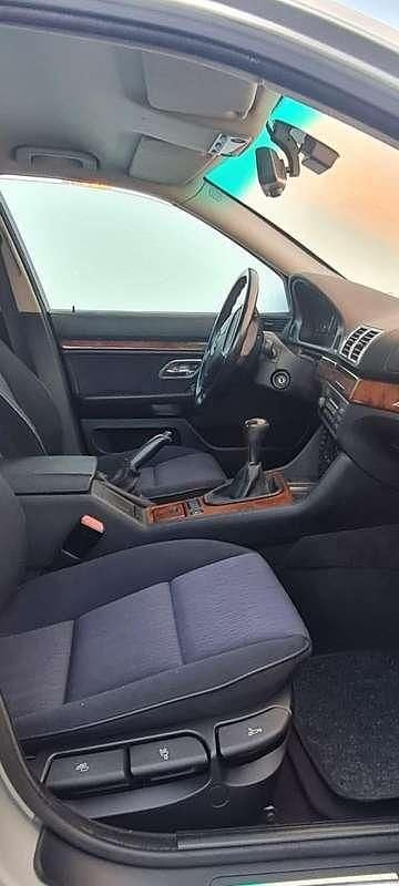 Usata BMW 520 M Performance 150 CV (110 kW) 1999 Grigio Berlina
