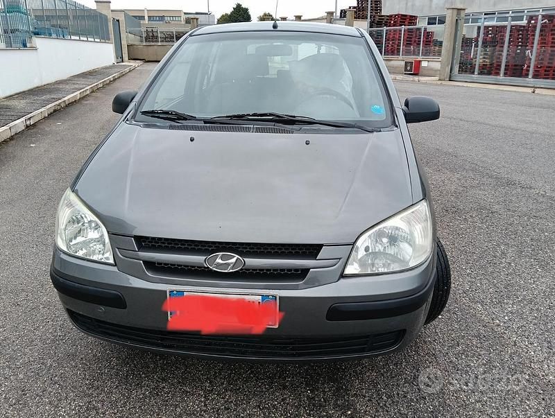 Usata Hyundai Getz 62 CV (45 kW) 2004 Grigio Utilitaria