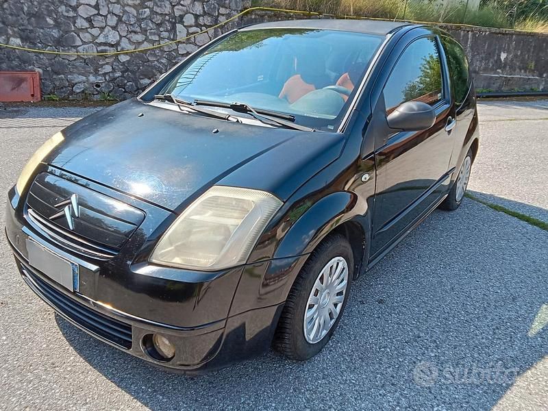 Nero Usata 2006 Citroën C2 Due volumi | 1800 € (Buon prezzo) - Immagine 1/4
