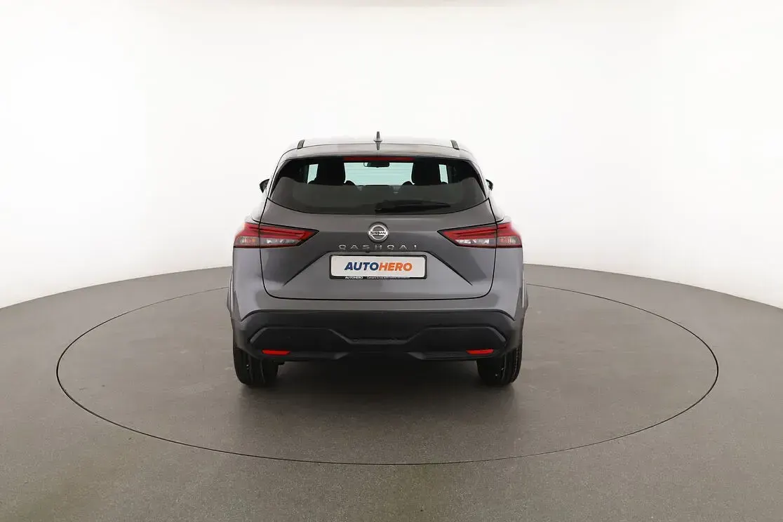 Używany Nissan Qashqai 158 KM (116 kW) 2022 Szary SUV