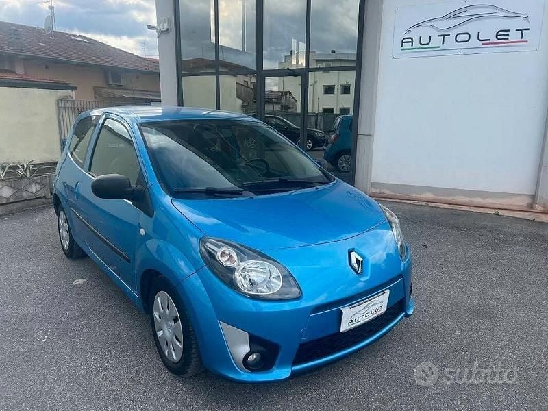 Usata Renault Twingo 75 CV (55 kW) 2011 Blu/azzurro Utilitaria
