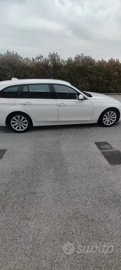 Usata BMW 318 143 CV (105 kW) 2013 Bianco Station wagon
