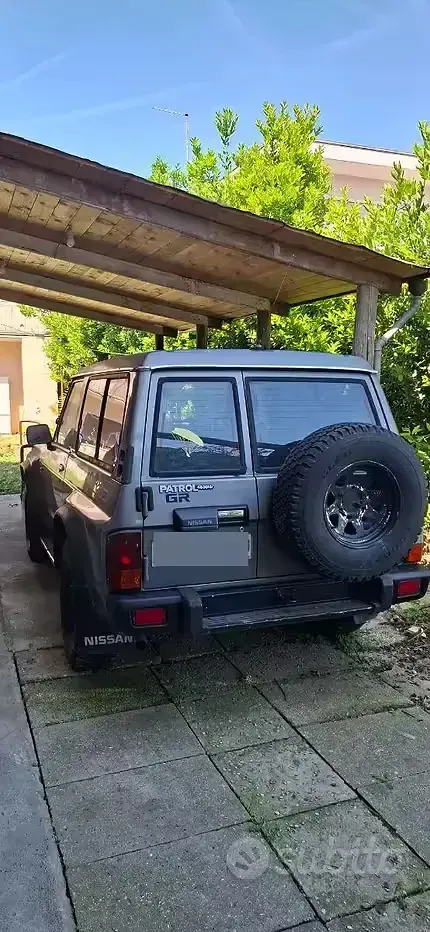 Usata Nissan Patrol 1989 Grigio SUV
