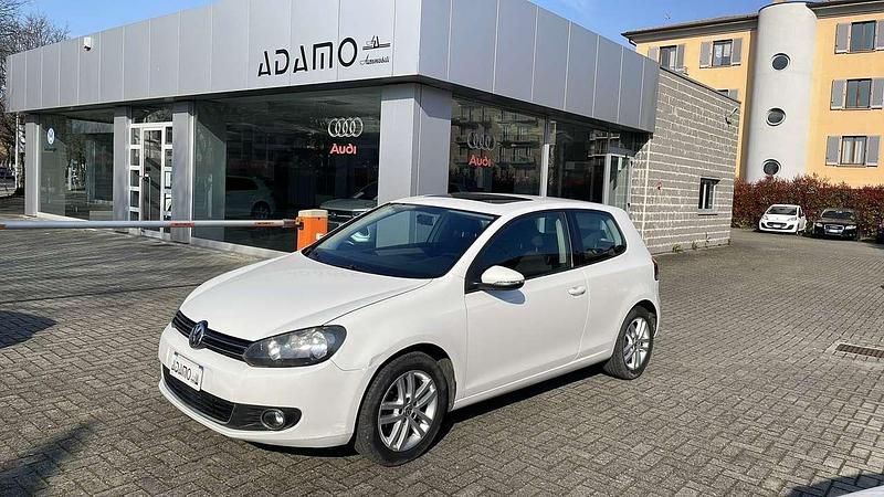Usata VW Golf VI Highline 105 CV (77 kW) 2011 Bianco Utilitaria