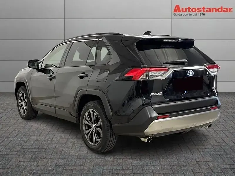 Usata Toyota RAV4 Hybrid Active 218 CV (160 kW) 2024 Nero SUV