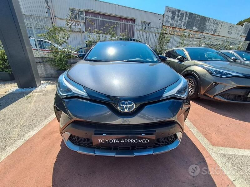 Usata Toyota C-HR Style 184 CV (135 kW) 2020 Grigio SUV